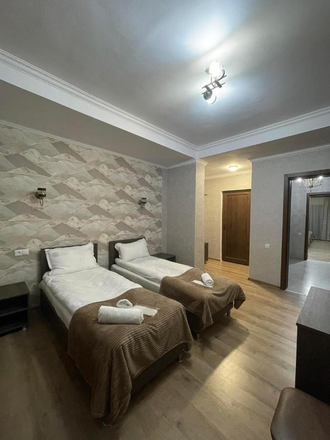Hotel Shina Kazbegi Extérieur photo