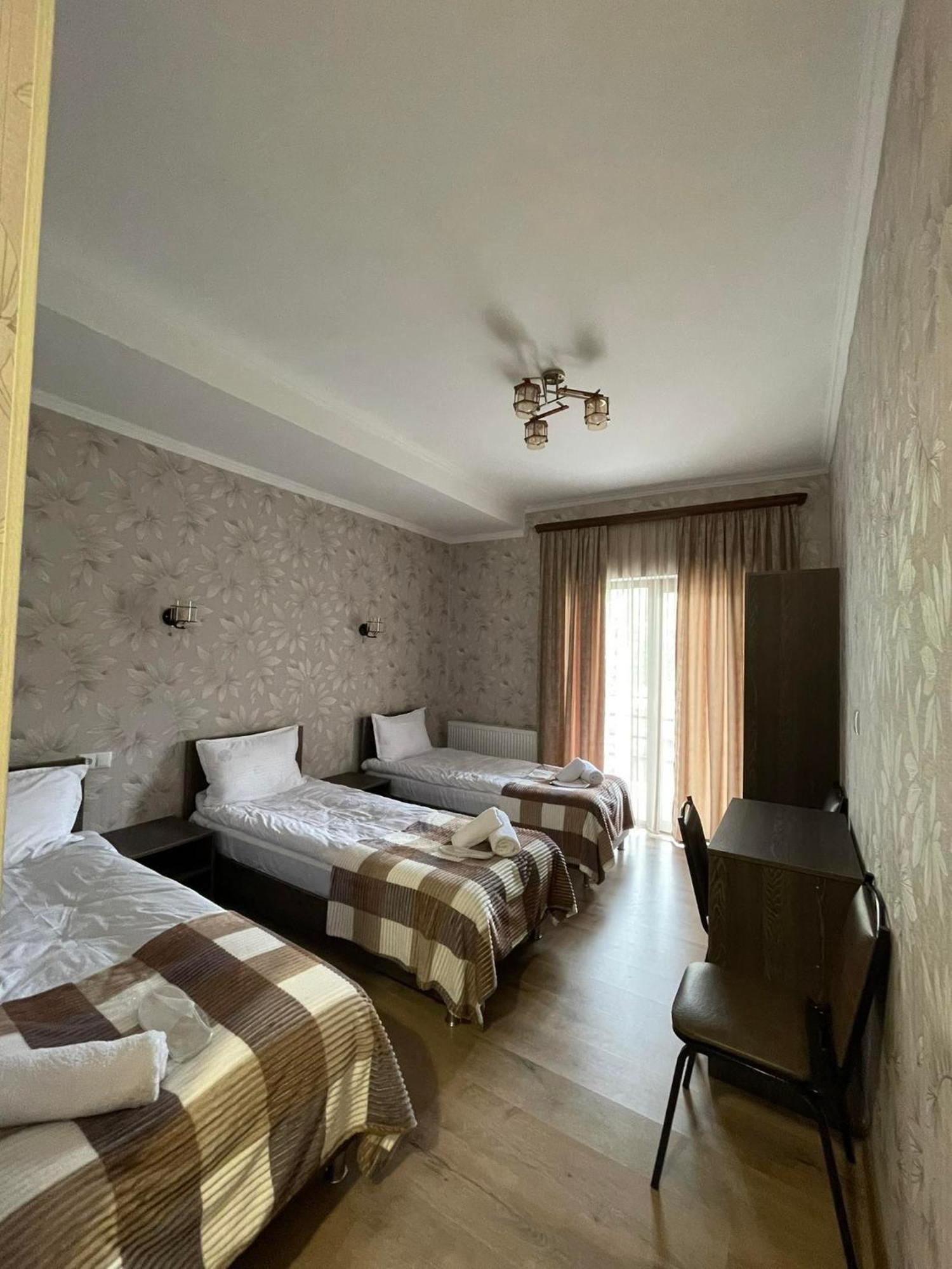 Hotel Shina Kazbegi Extérieur photo