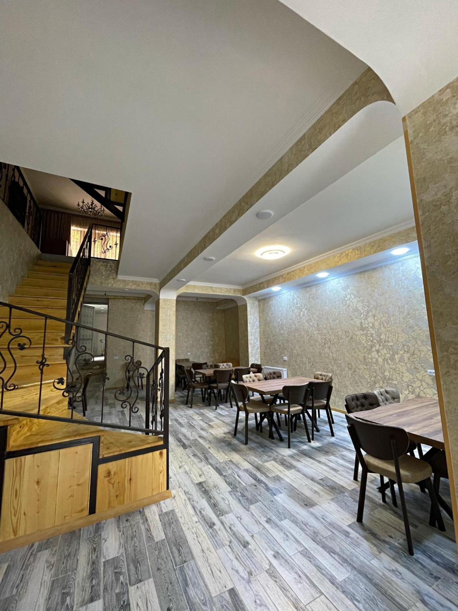 Hotel Shina Kazbegi Extérieur photo